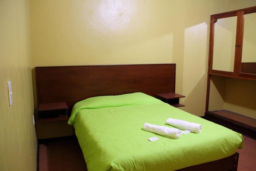 The House Project Backpackers Lima Bilik gambar