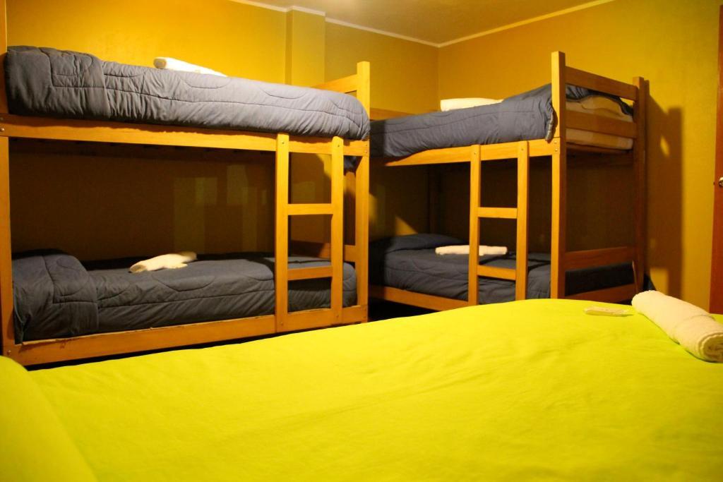 The House Project Backpackers Lima Bilik gambar